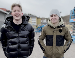 Elektriker som går liftutbildning